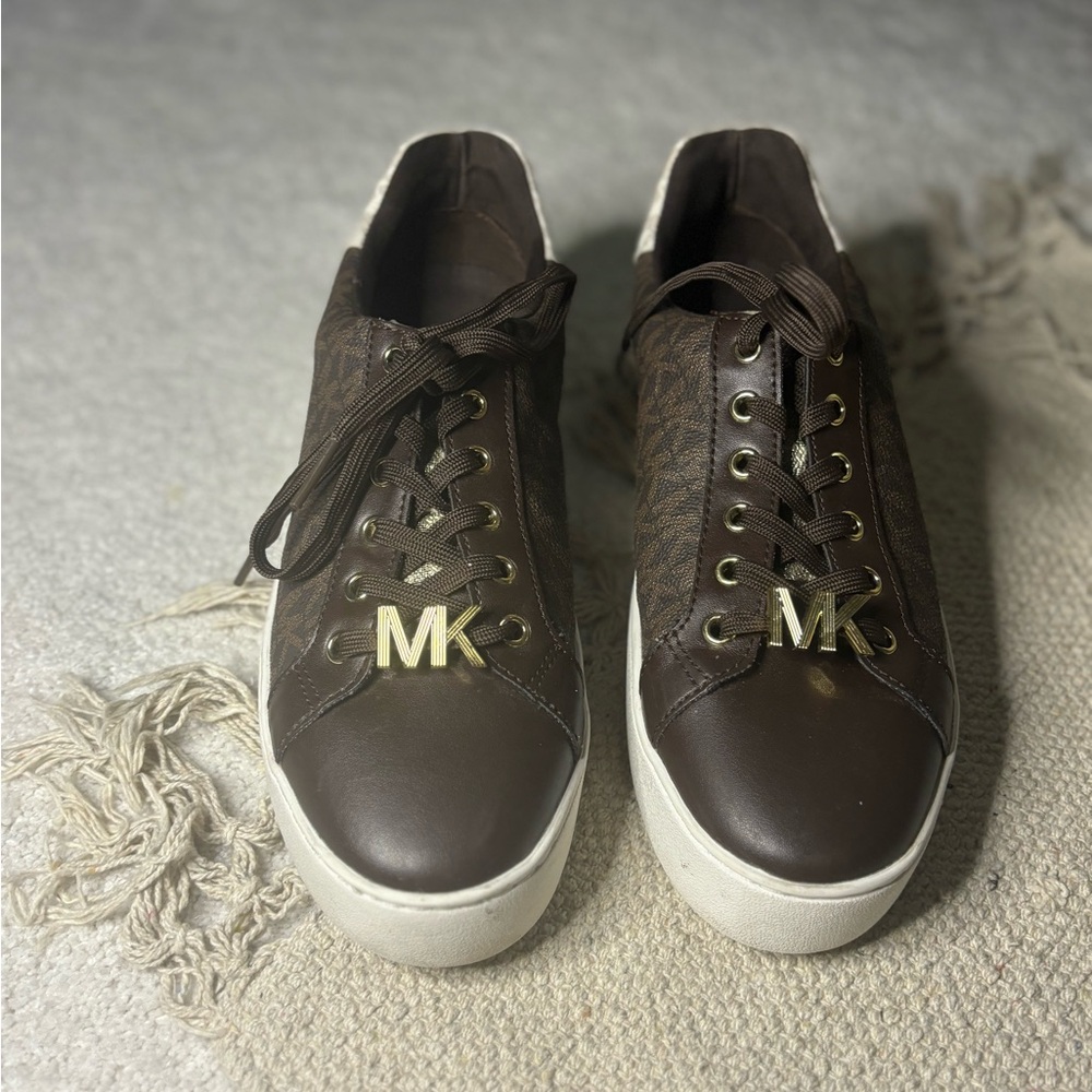 Michael Kors casual shoes